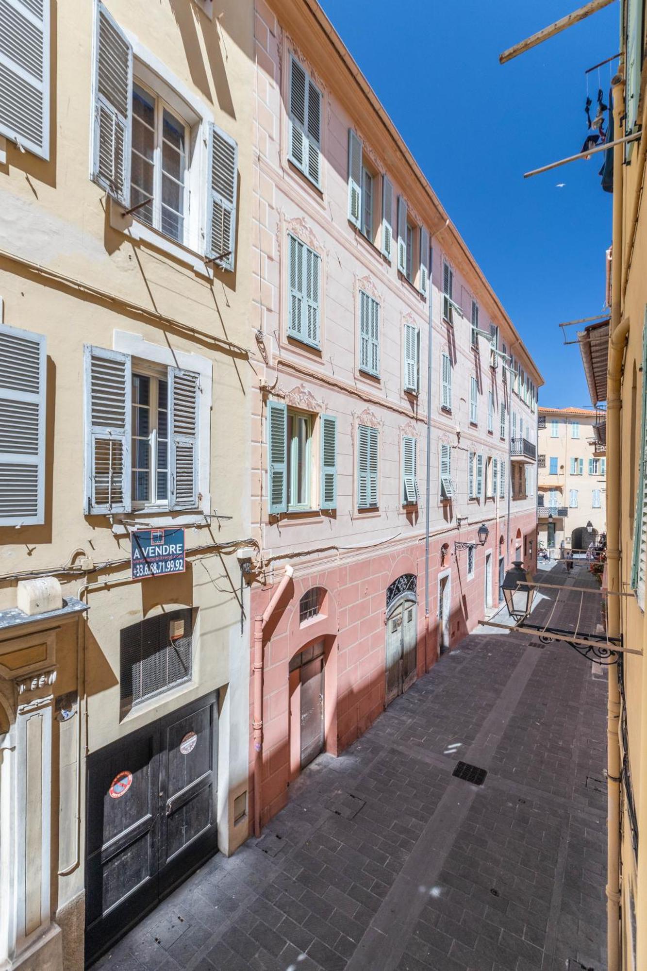 Апартаменти Menton Old Town Екстер'єр фото